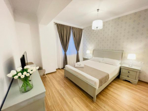 Royal Moonlight Apartment